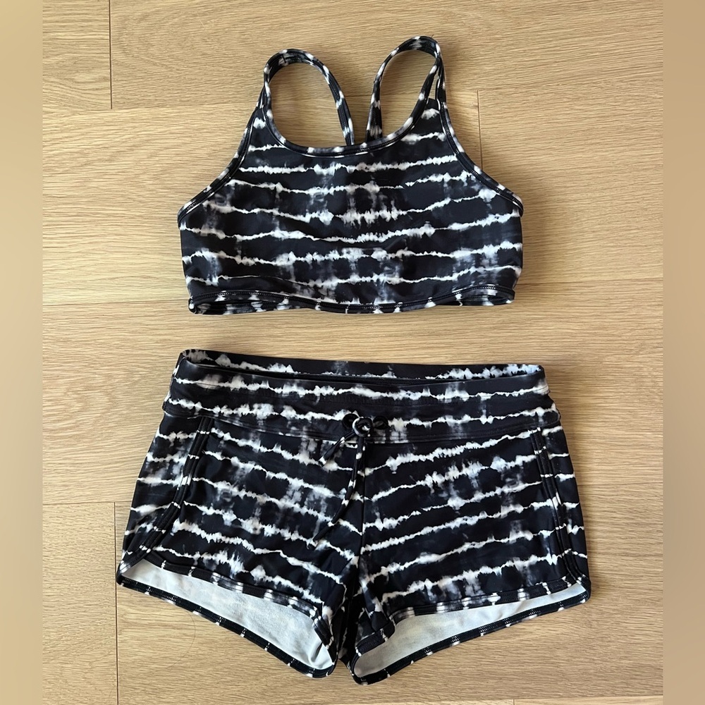 Athleta Girl 2 Piece Swim Set size 10-12 Large